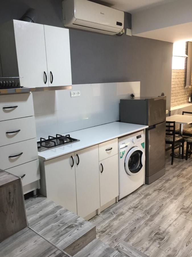 Дом 33 Возле Клиники Астхик Villa Yerevan Ngoại thất bức ảnh