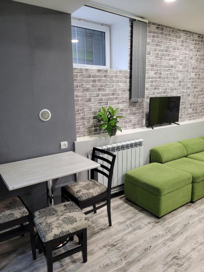 Дом 33 Возле Клиники Астхик Villa Yerevan Ngoại thất bức ảnh
